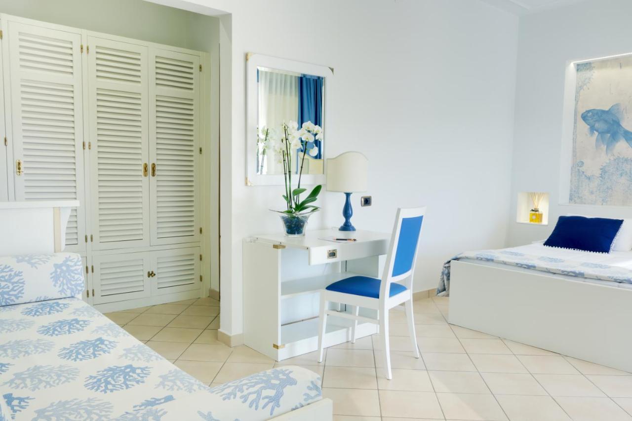 לידו די קאמאיורה Hotel Caesar Residence & Spa מראה חיצוני תמונה