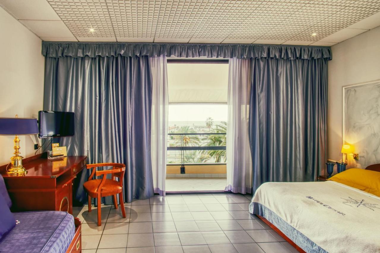 לידו די קאמאיורה Hotel Caesar Residence & Spa מראה חיצוני תמונה